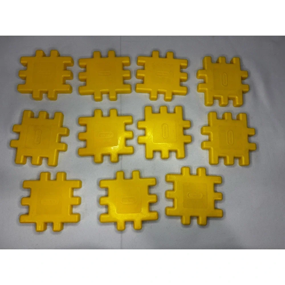 Vintage Little Tikes Waffle Blocks 33 pieces House Parts Road All Yellow